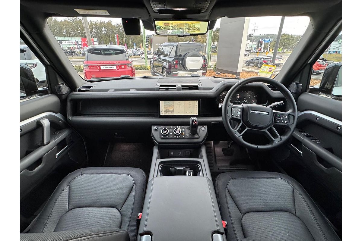 2024 Land Rover Defender 110 D300 X-Dynamic SE L663