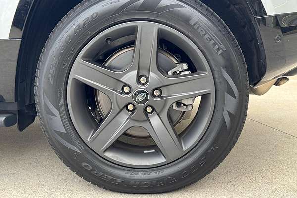 2024 Land Rover Defender 110 D300 X-Dynamic SE L663