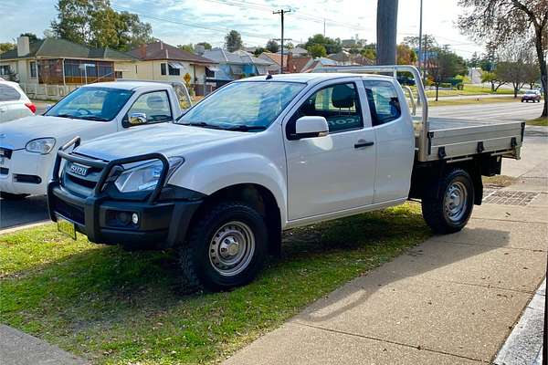 2017 Isuzu D-MAX SX