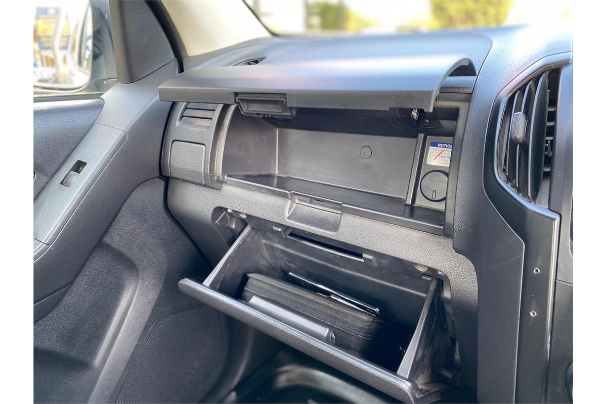 2017 Isuzu D-MAX SX