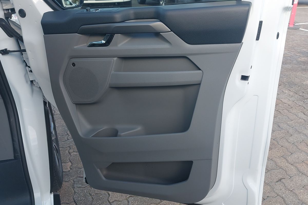 2025 Ford Tourneo Titanium X AV SWB