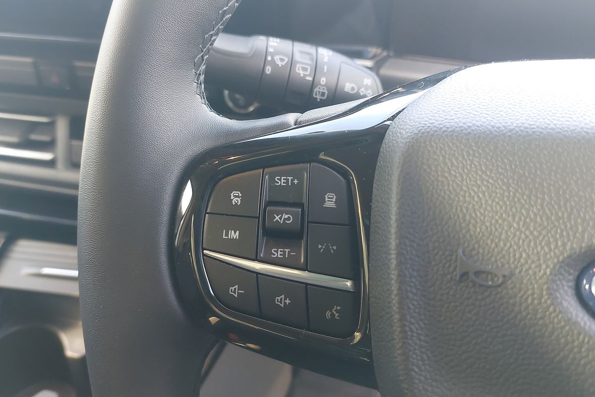 2025 Ford Tourneo Titanium X AV SWB