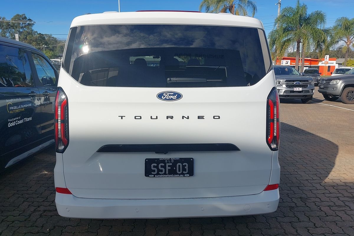 2025 Ford Tourneo Titanium X AV SWB
