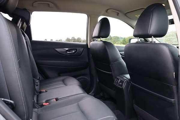 2017 Nissan X-TRAIL ST-L T32 Series II