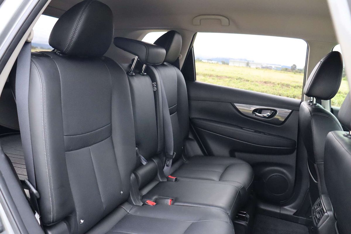 2017 Nissan X-TRAIL ST-L T32 Series II