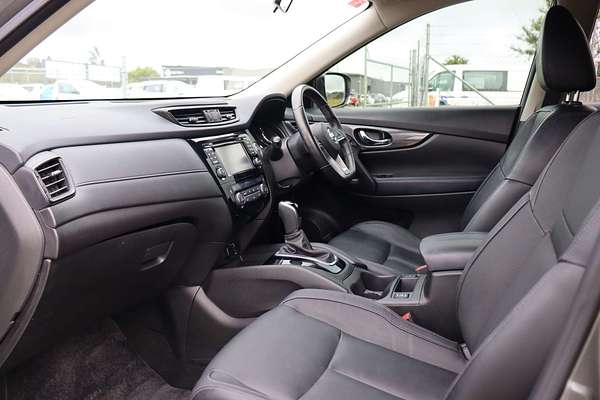 2017 Nissan X-TRAIL ST-L T32 Series II