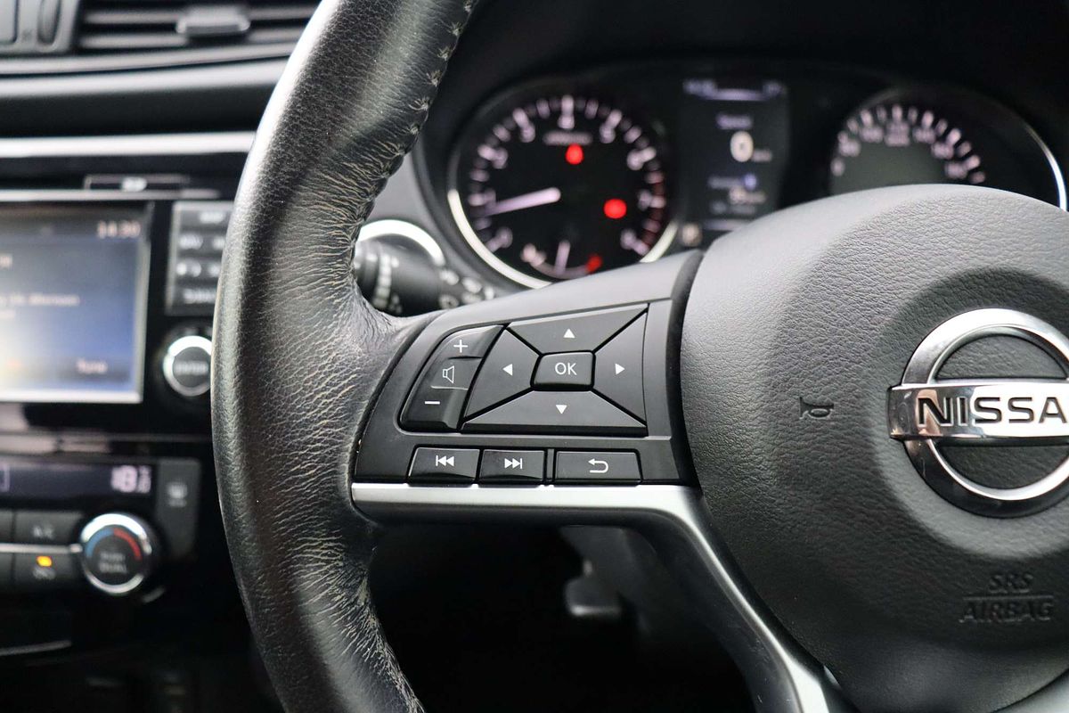 2017 Nissan X-TRAIL ST-L T32 Series II