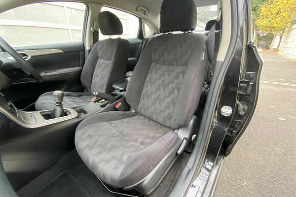 2015 Nissan Pulsar ST B17 Series 2