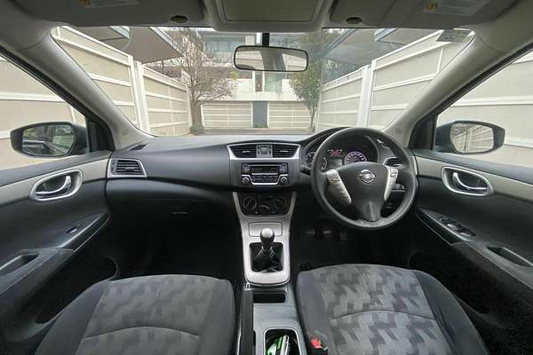 2015 Nissan Pulsar ST B17 Series 2