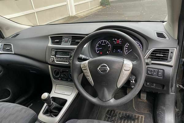 2015 Nissan Pulsar ST B17 Series 2