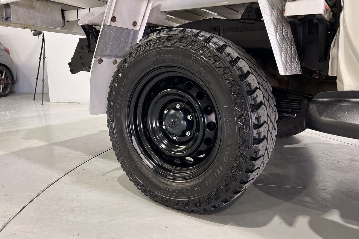 2021 Toyota Hilux SR GUN126R 4X4