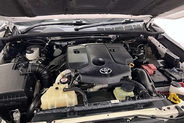 2021 Toyota Hilux SR GUN126R 4X4