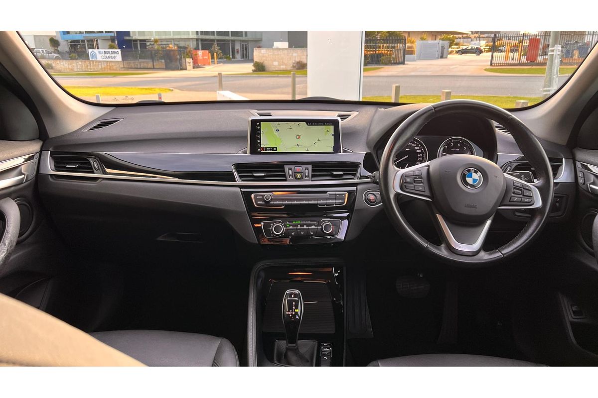 2019 BMW X1 sDrive18i F48