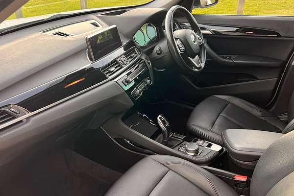2019 BMW X1 sDrive18i F48