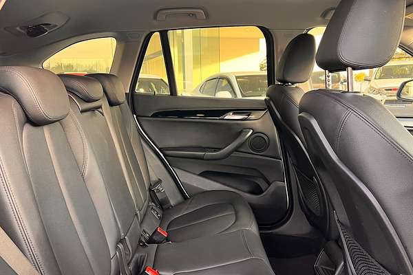 2019 BMW X1 sDrive18i F48