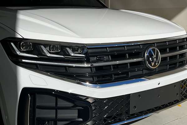 2024 Volkswagen Touareg 210TDI R-Line RC
