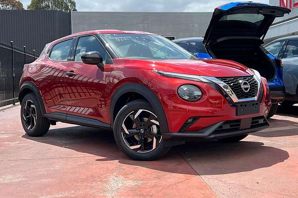2024 Nissan JUKE ST+ F16