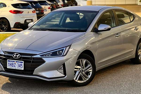 2020 Hyundai Elantra Active AD.2
