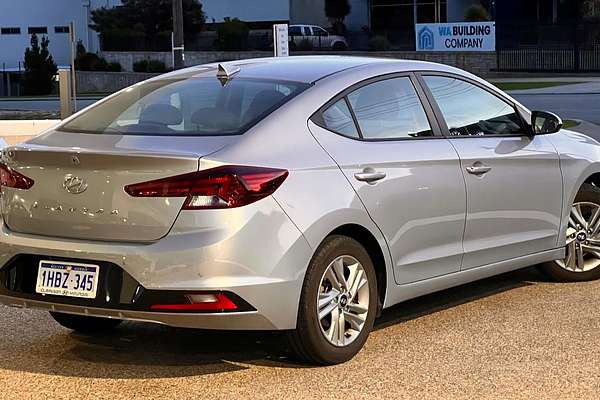 2020 Hyundai Elantra Active AD.2