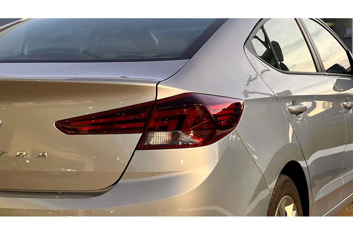 2020 Hyundai Elantra Active AD.2