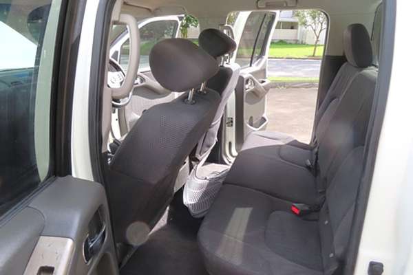 2009 Nissan Navara ST-X D40 4X4