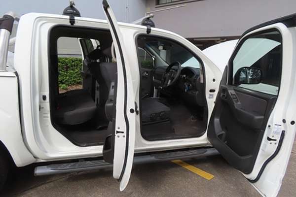 2009 Nissan Navara ST-X D40 4X4