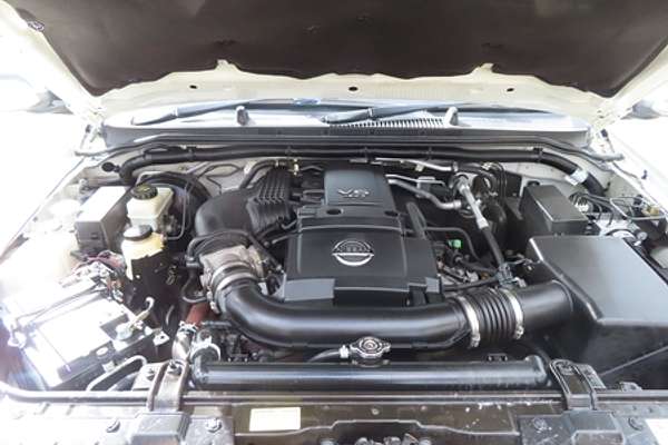 2009 Nissan Navara ST-X D40 4X4