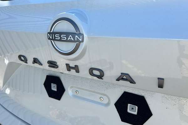 2024 Nissan QASHQAI Ti J12