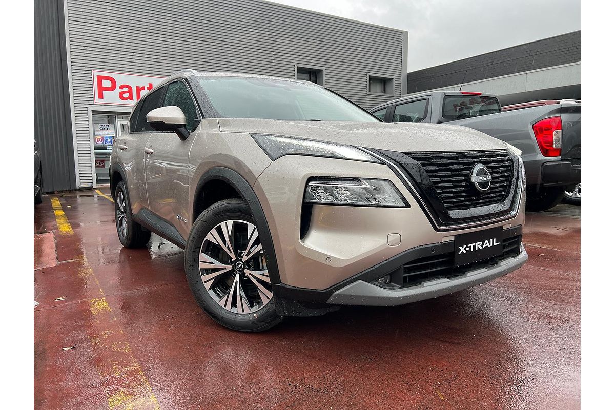 2025 Nissan X-TRAIL ST-L e-POWER T33