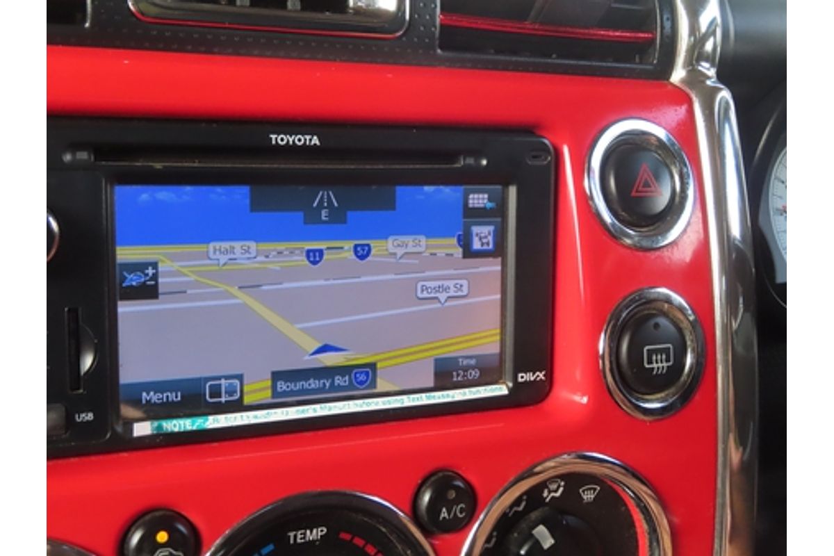 2012 Toyota FJ Cruiser GSJ15R
