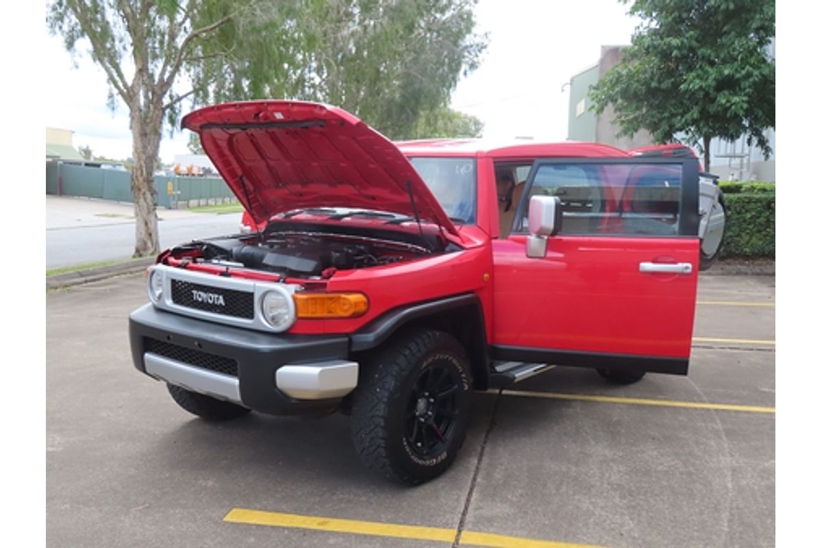 2012 Toyota FJ Cruiser GSJ15R