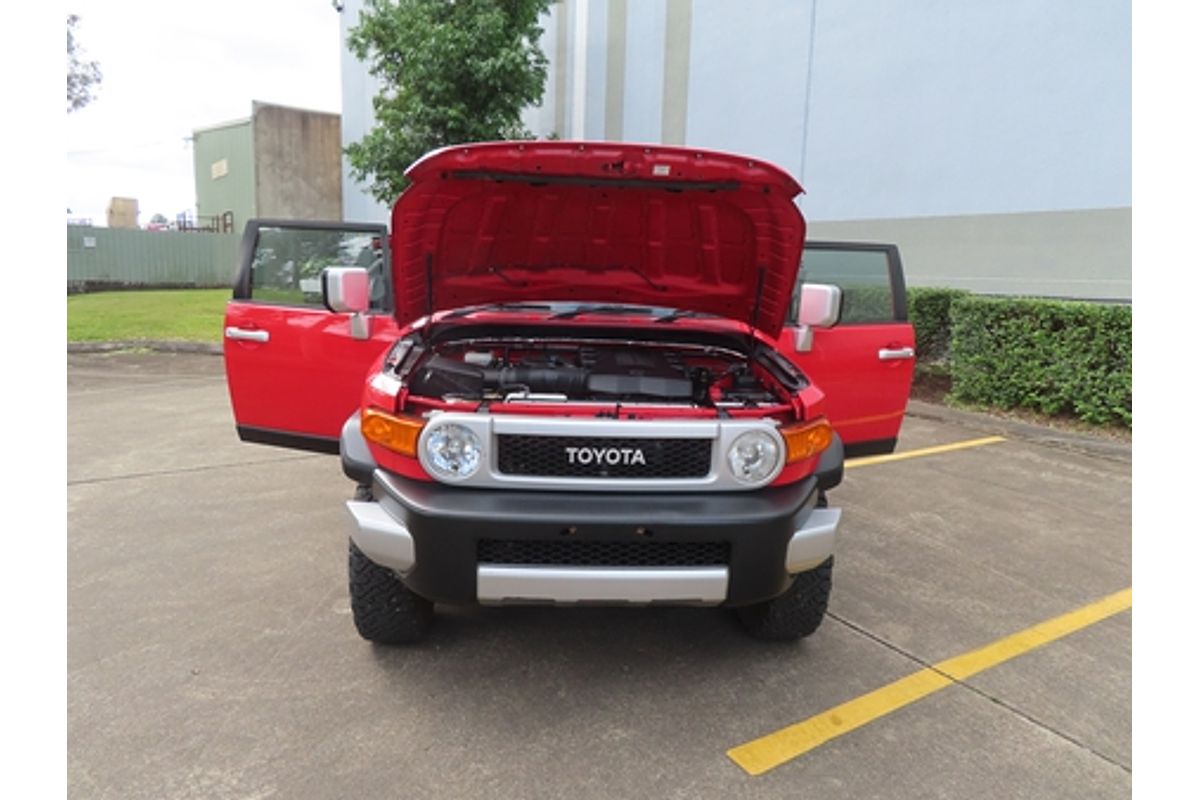 2012 Toyota FJ Cruiser GSJ15R