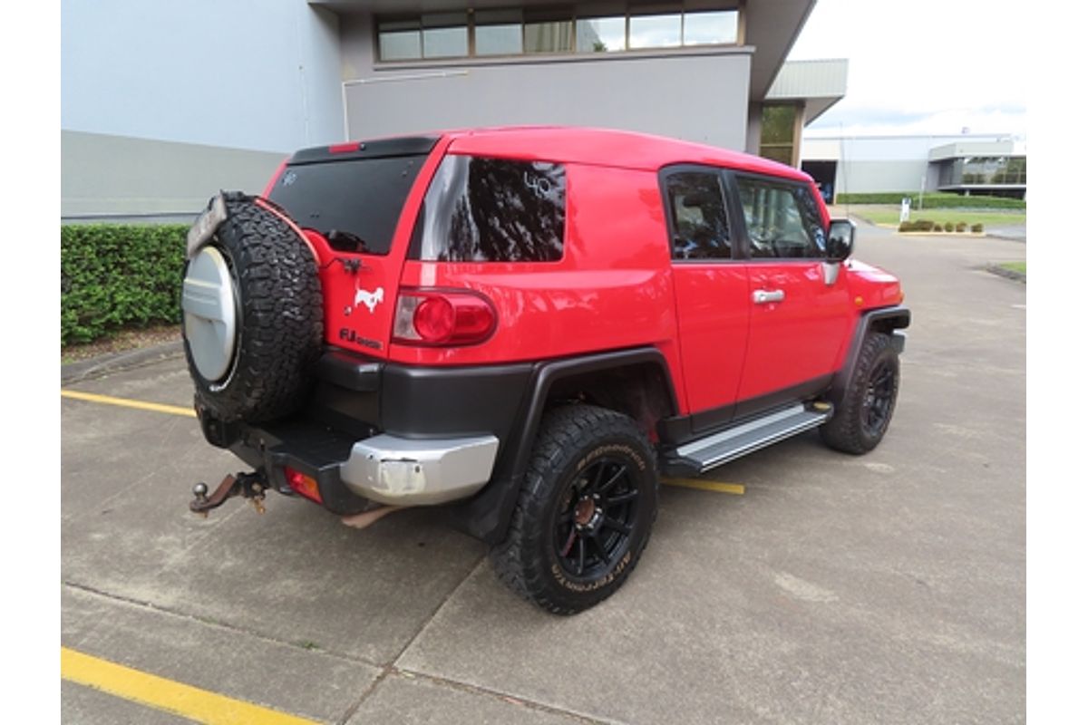 2012 Toyota FJ Cruiser GSJ15R