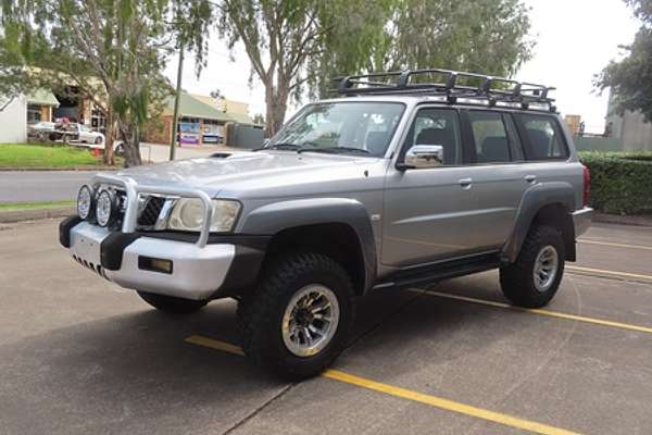 2004 Nissan Patrol ST-S GU IV
