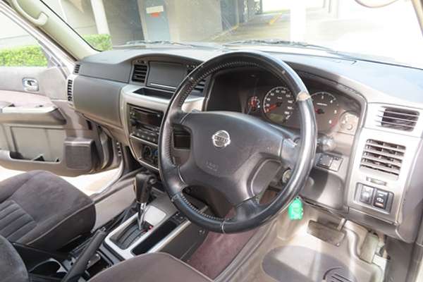 2004 Nissan Patrol ST-S GU IV