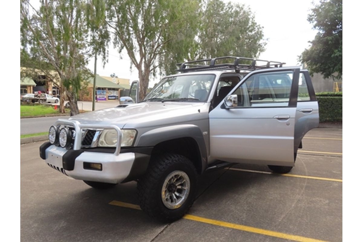 2004 Nissan Patrol ST-S GU IV