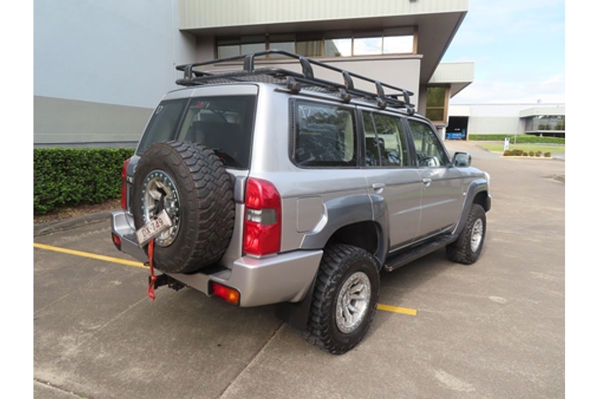 2004 Nissan Patrol ST-S GU IV