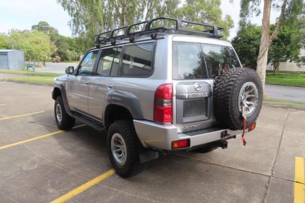 2004 Nissan Patrol ST-S GU IV