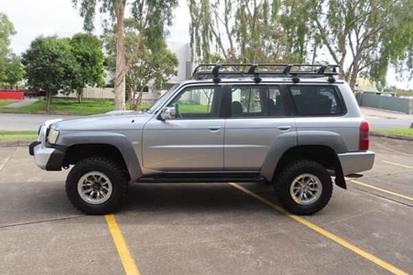 2004 Nissan Patrol ST-S GU IV