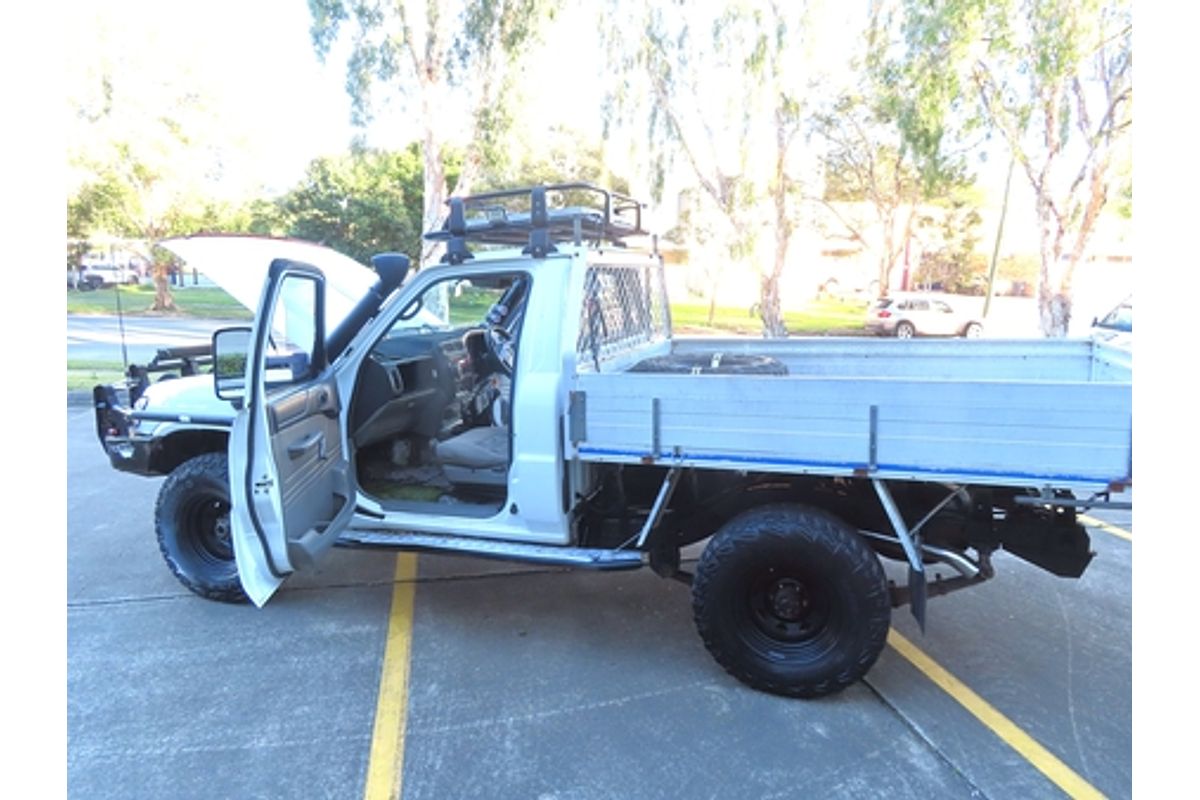2006 Nissan Patrol DX GU II 4X4