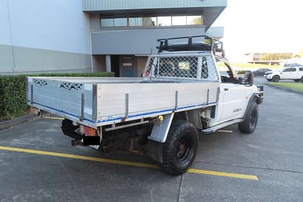 2006 Nissan Patrol DX GU II 4X4
