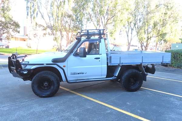 2006 Nissan Patrol DX GU II 4X4