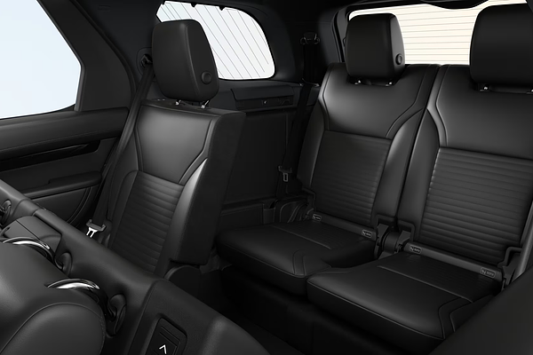 2025 Land Rover Discovery D350 S Series 5