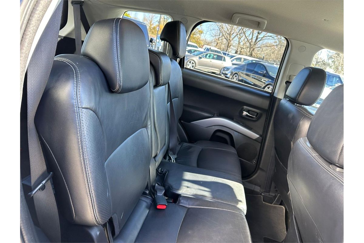 2012 Peugeot 4007 SV HDi