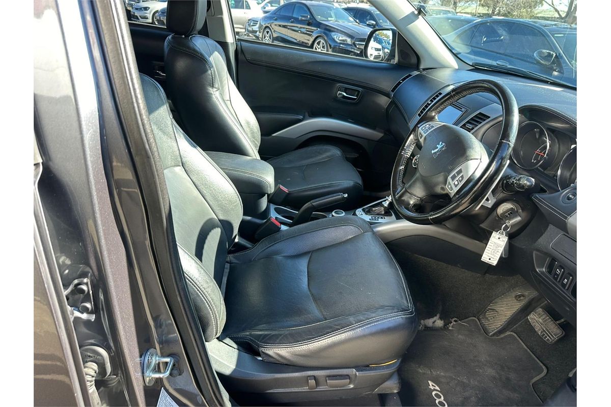 2012 Peugeot 4007 SV HDi