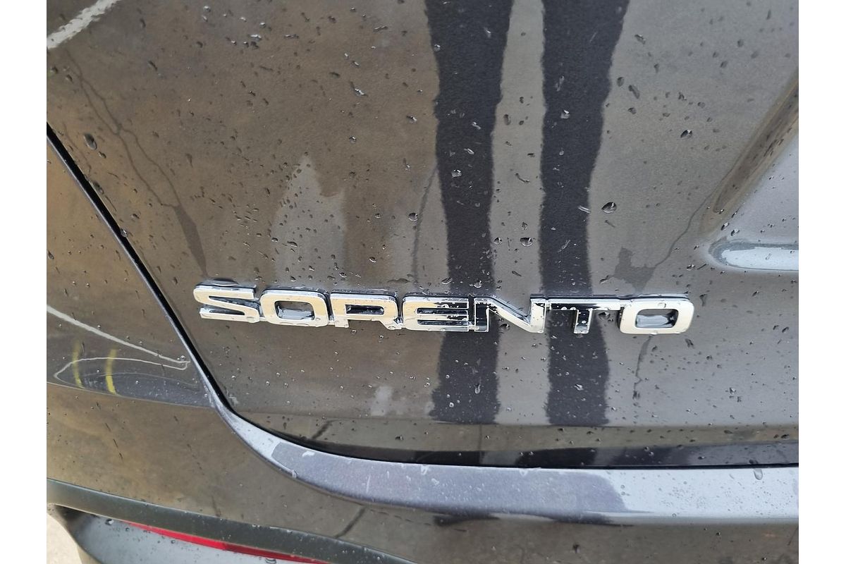 2017 Kia Sorento SLi UM
