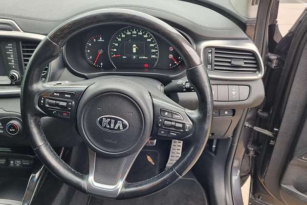2017 Kia Sorento SLi UM