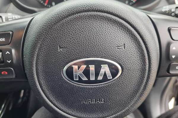 2017 Kia Sorento SLi UM