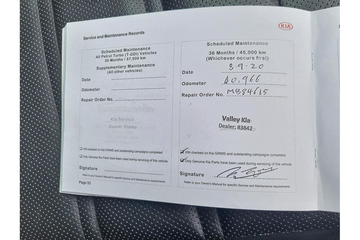 2017 Kia Sorento SLi UM