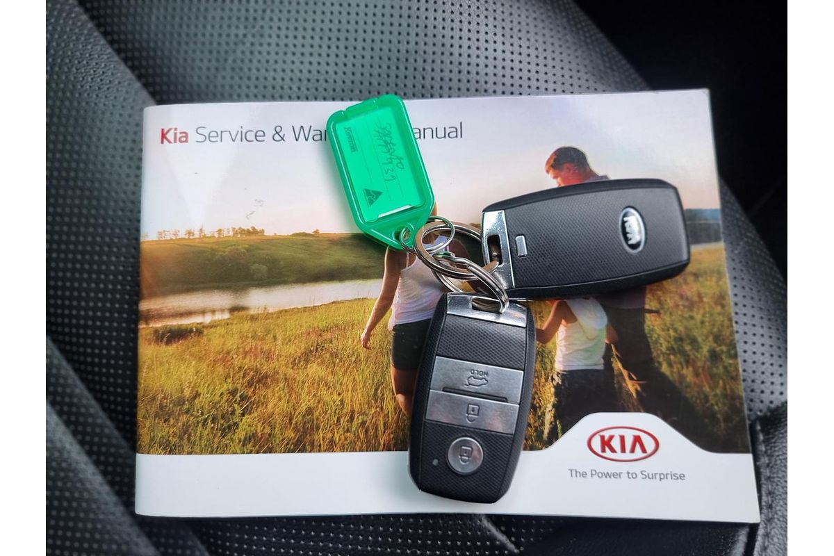 2017 Kia Sorento SLi UM